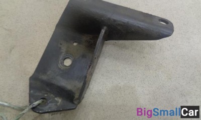 Кронштейн двигателя левый от Land Rover Discovery 2 1998-2004 - купить Нефтекамске