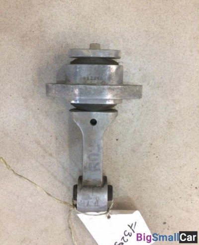 Опора двигателя задняя от Kia Soul 2008-2014 - купить Нефтекамске