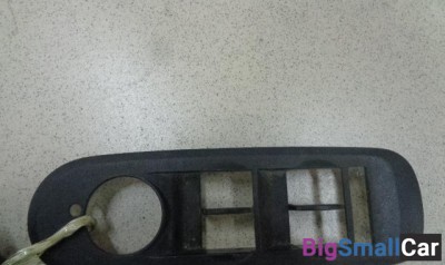 Накладка блока управления стеклоподъемниками передняя левая от Ford S-MAX 2006-2015