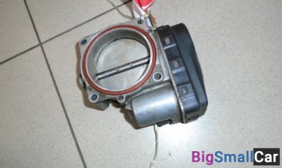 Заслонка дроссельная электрическая от BMW X5 E53 1999-2006
