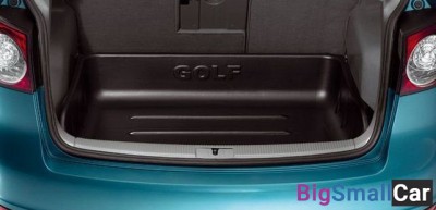 Поддон пластиковый багажника 5M0061171 на golf VI - купить Нефтекамске