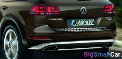 Накладка нижнего проёма двери Touareg 7P0071360 - купить Нефтекамске