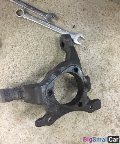 Кулак левый Опель астра - купить Нефтекамске