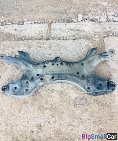 Подрамник тойота авенсис 2005 - купить Нефтекамске