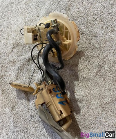 Насос топливный Nissan Wingroad 11 - купить Нефтекамске