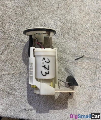 Насос топливный Тойота Камри 55 Toyota Camry 55 - купить Нефтекамске