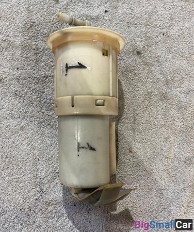 Насос топливный Mitsubishi Colt Z25 - купить Нефтекамске