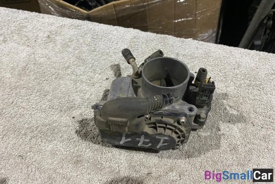 Дроссельная заслонка Honda Civic 4 D